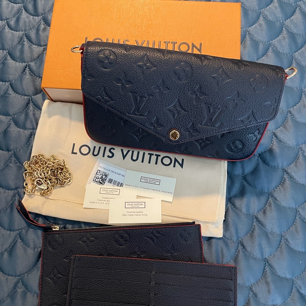 Authentic Louis Vuitton Felicie Pochette!